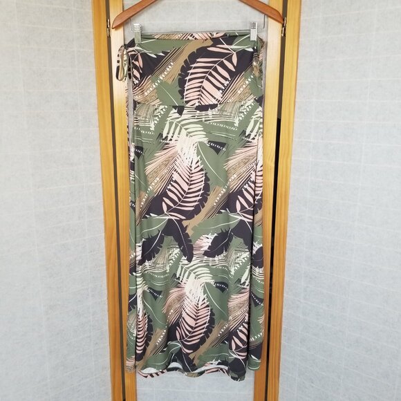 Reel Legends Convertible Dress Size Medium Green Tropical Print Maxi Skirt Beach - Picture 4 of 9